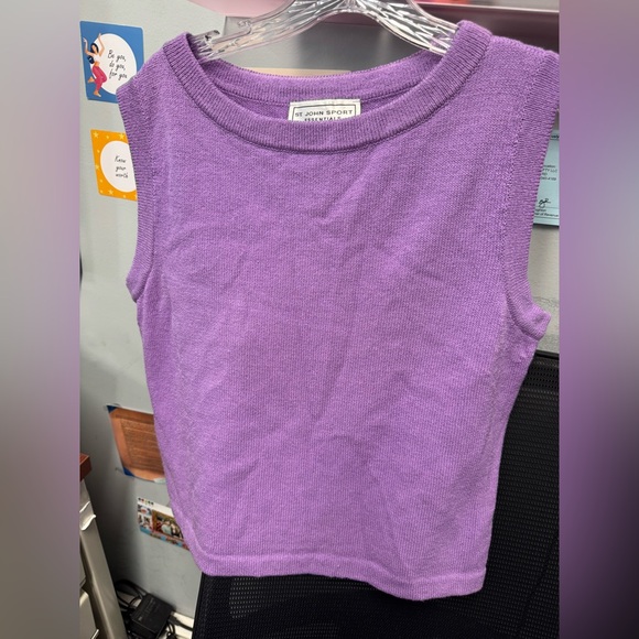 St. John Sport by Marie Gray Tops - St. John tank L // 090412